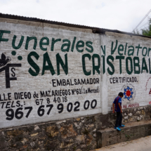 Annonce sur le mur du cimetière de San Cristobal